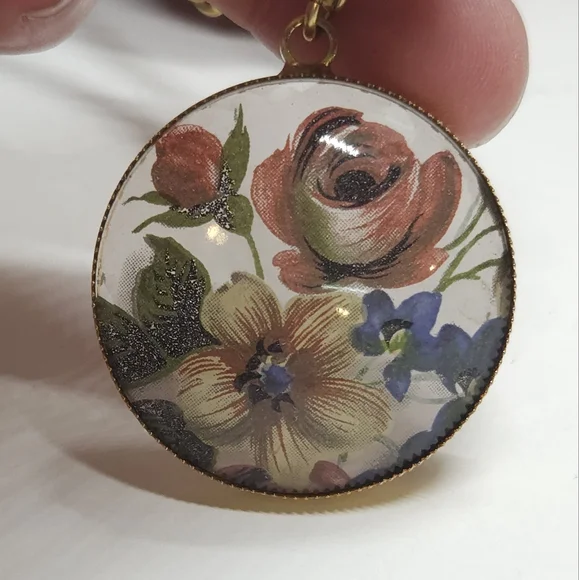 Vintage Hand Painted Red & Yellow Flower Glass Pendant Necklace Gold Tone - Picture 7 of 10